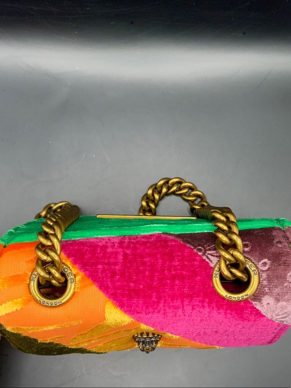 Kurt Geiger Pink Orange Green Velvet Chain Card Holder Shoulder Bag - Picture 6 of 8